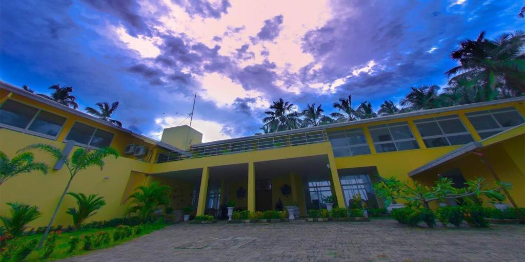 Hotel Villa Viana Marawila Exterior foto